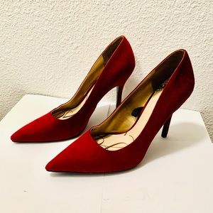 NEW Sam & Libby Red Faux Suede Stilettos 9.5